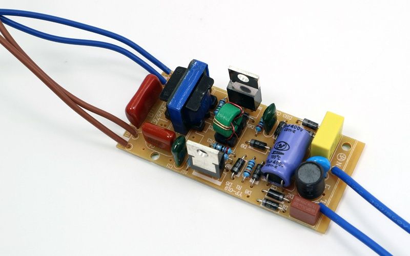 LED燈帶需要鎮流器嗎？一篇文章講清楚